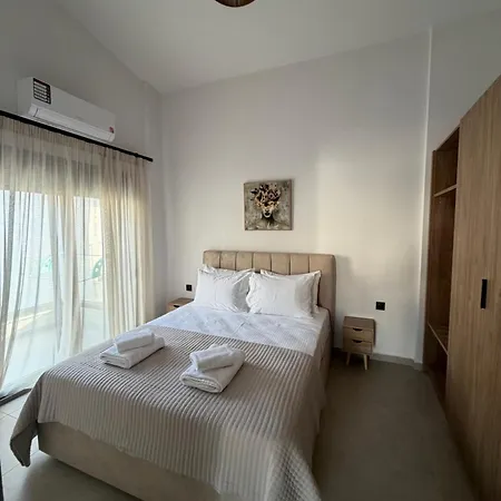 Petrakis Luxury * Prínos